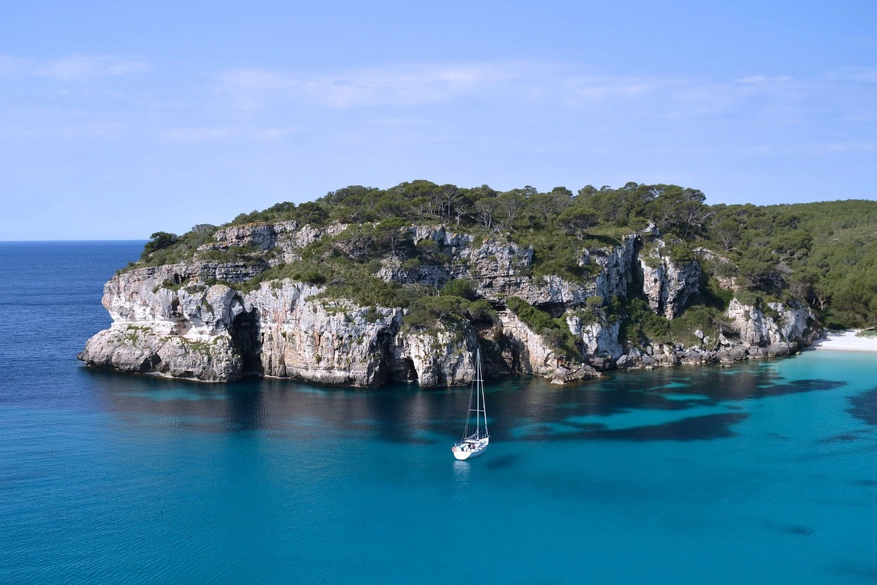 🌴 Palma hors saison dès 50€ A/R : soleil, plages et bons plans - Miniature 2