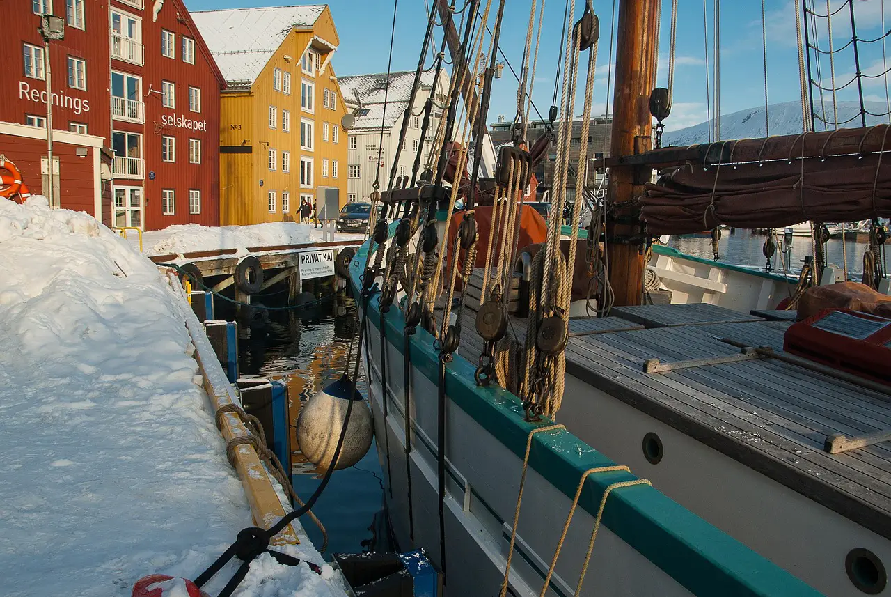 Vol pas cher Norvège décembre ✈️ Voir les aurores boréales à Tromsø dès 128€ A/R - Miniature 2