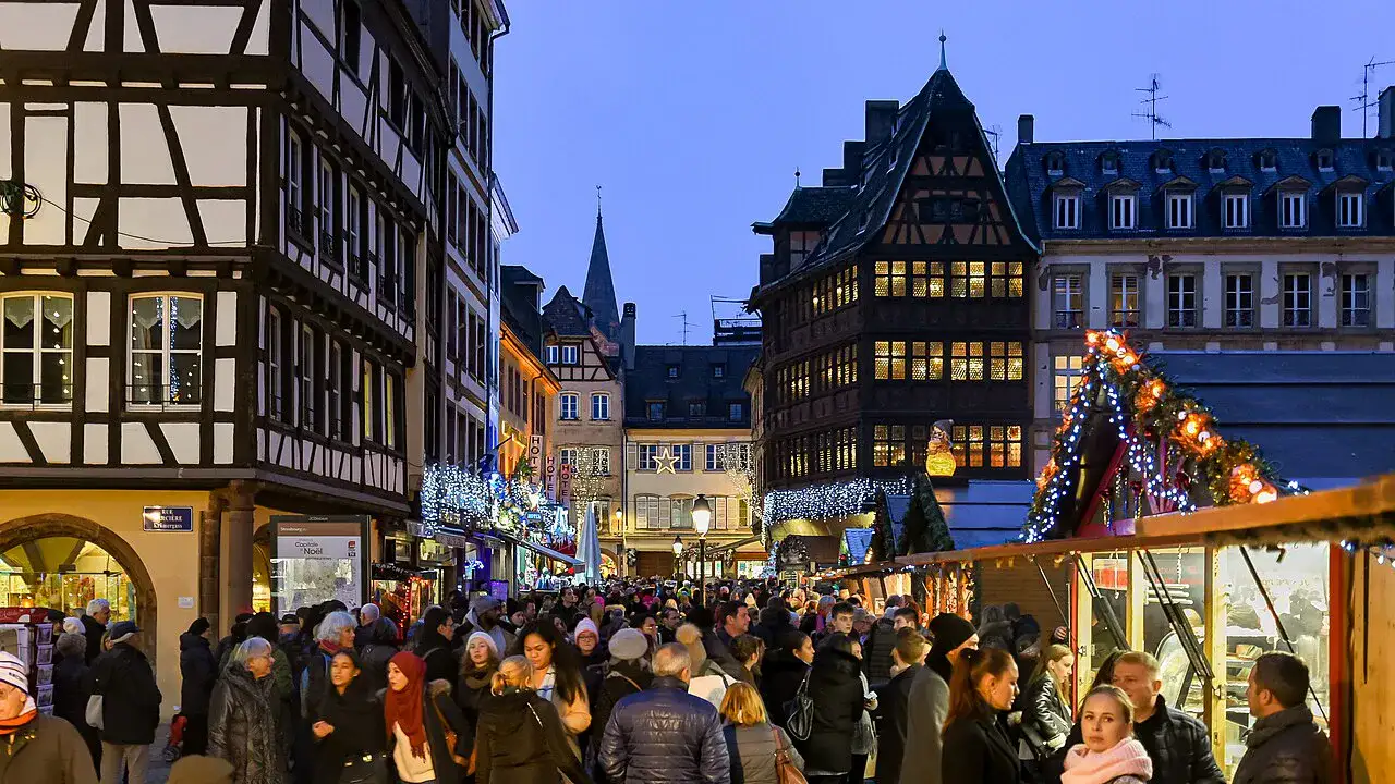 Strasbourg at Christmas: Markets, 2-Day Itinerary, Where to Stay and Budget